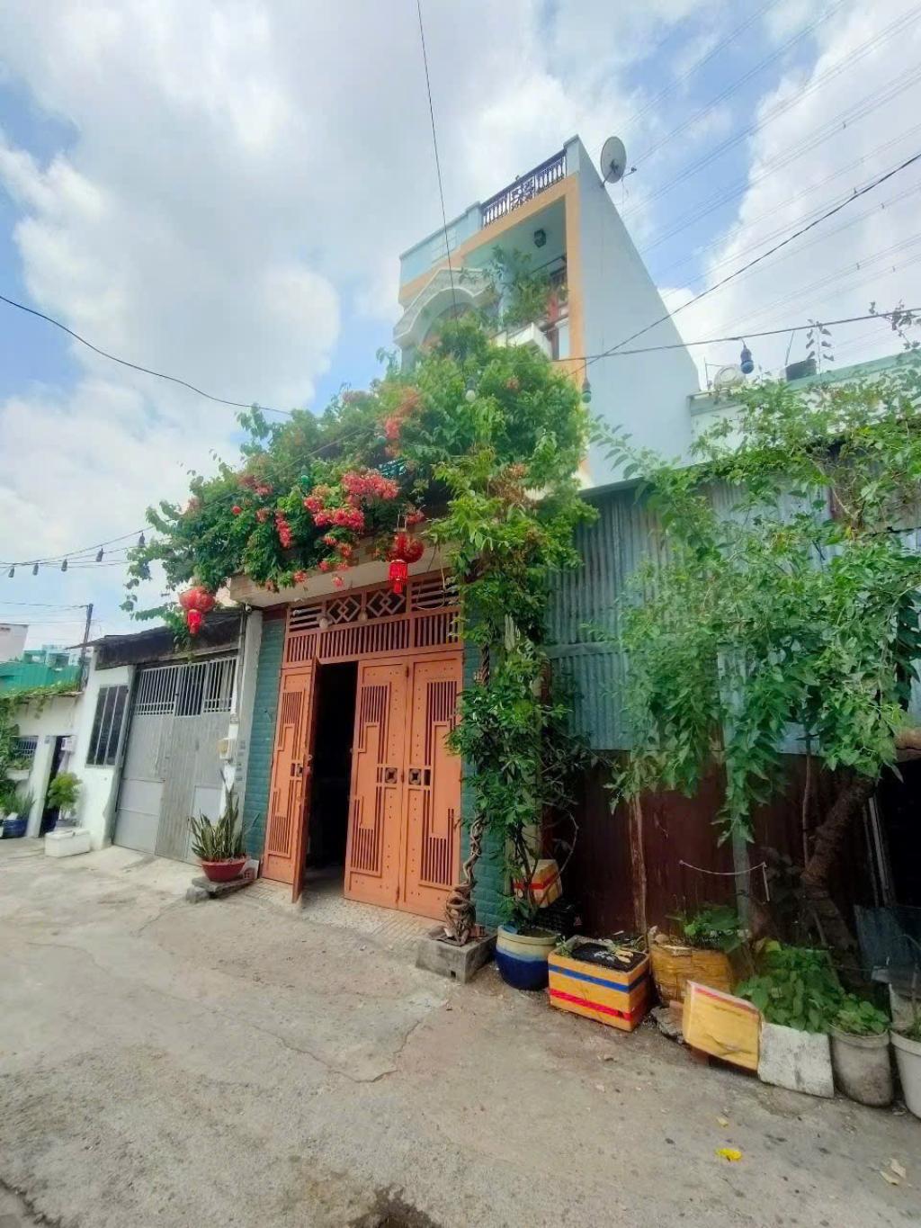 Bán Nhà HXH xe 7 Chỗ Vào Nhà, Chính Chủ, Kiên Cố, 54.7m² - Tân Chánh Hiệp, Quận 12, chỉ 4,92 tỷ.